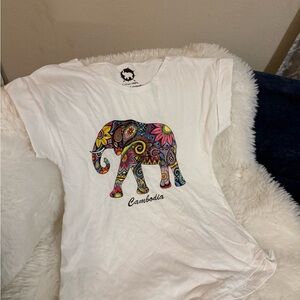 Colorful Elephant Graphic T-Shirt